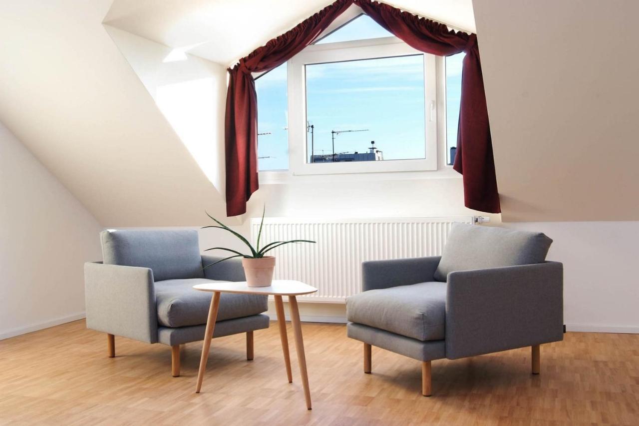 Seeger Living Premium Downtown Aparthotel