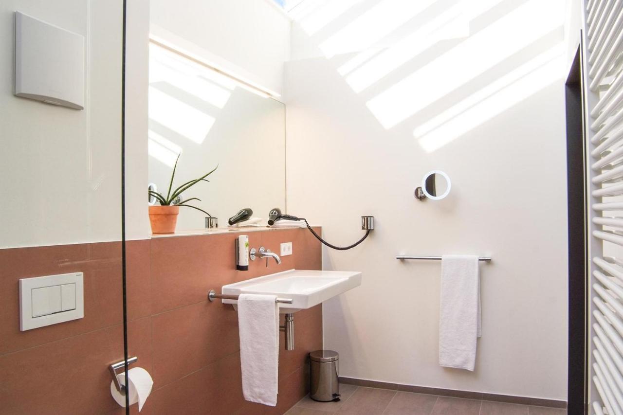 Seeger Living Premium Downtown Aparthotel 4*